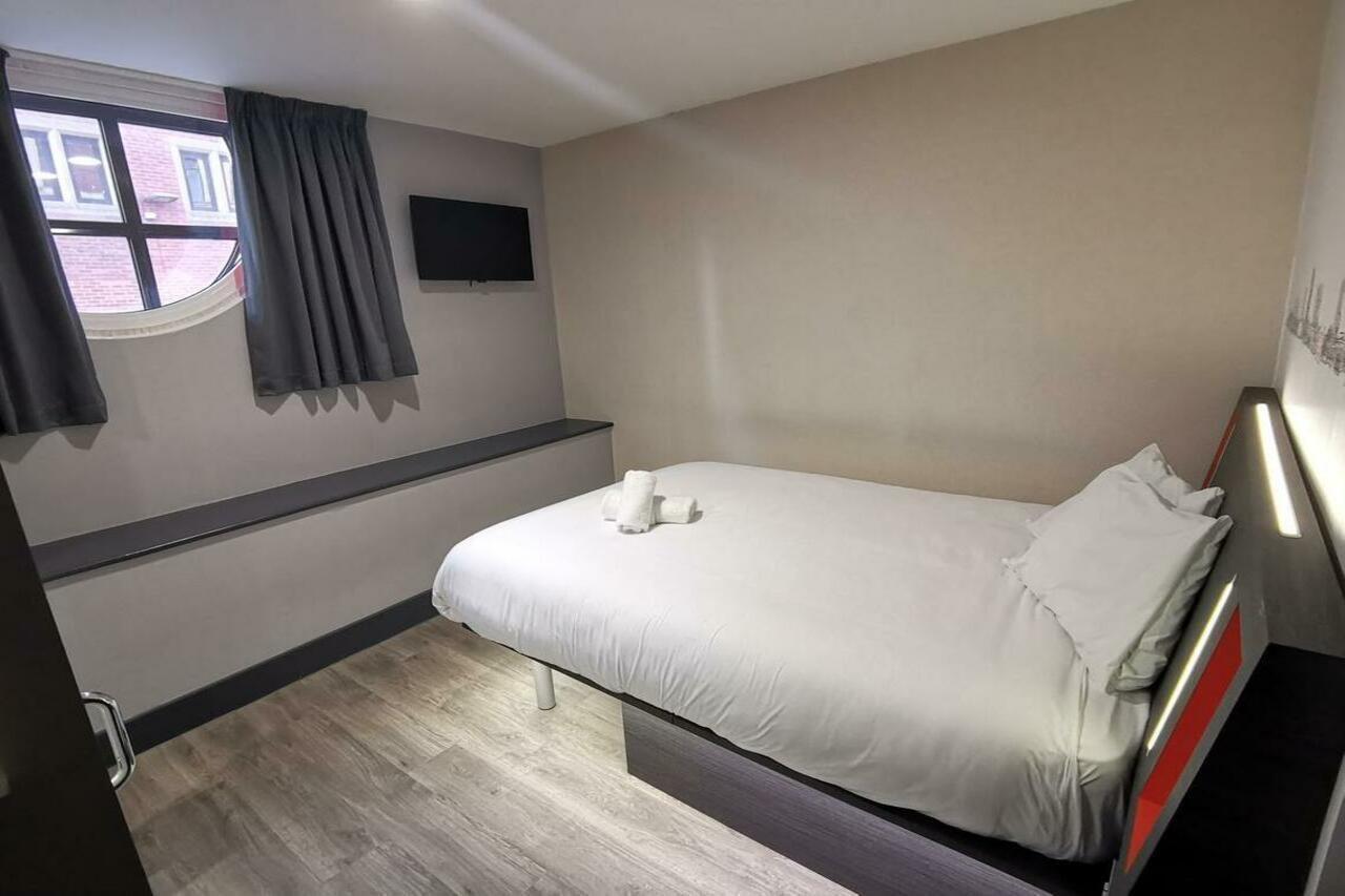 Easyhotel Cardiff Luaran gambar